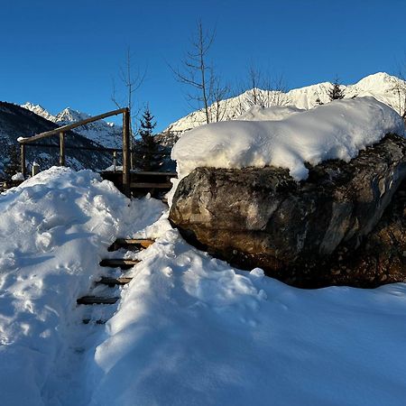 Готель "Panorama" Kakhri Местія Екстер'єр фото